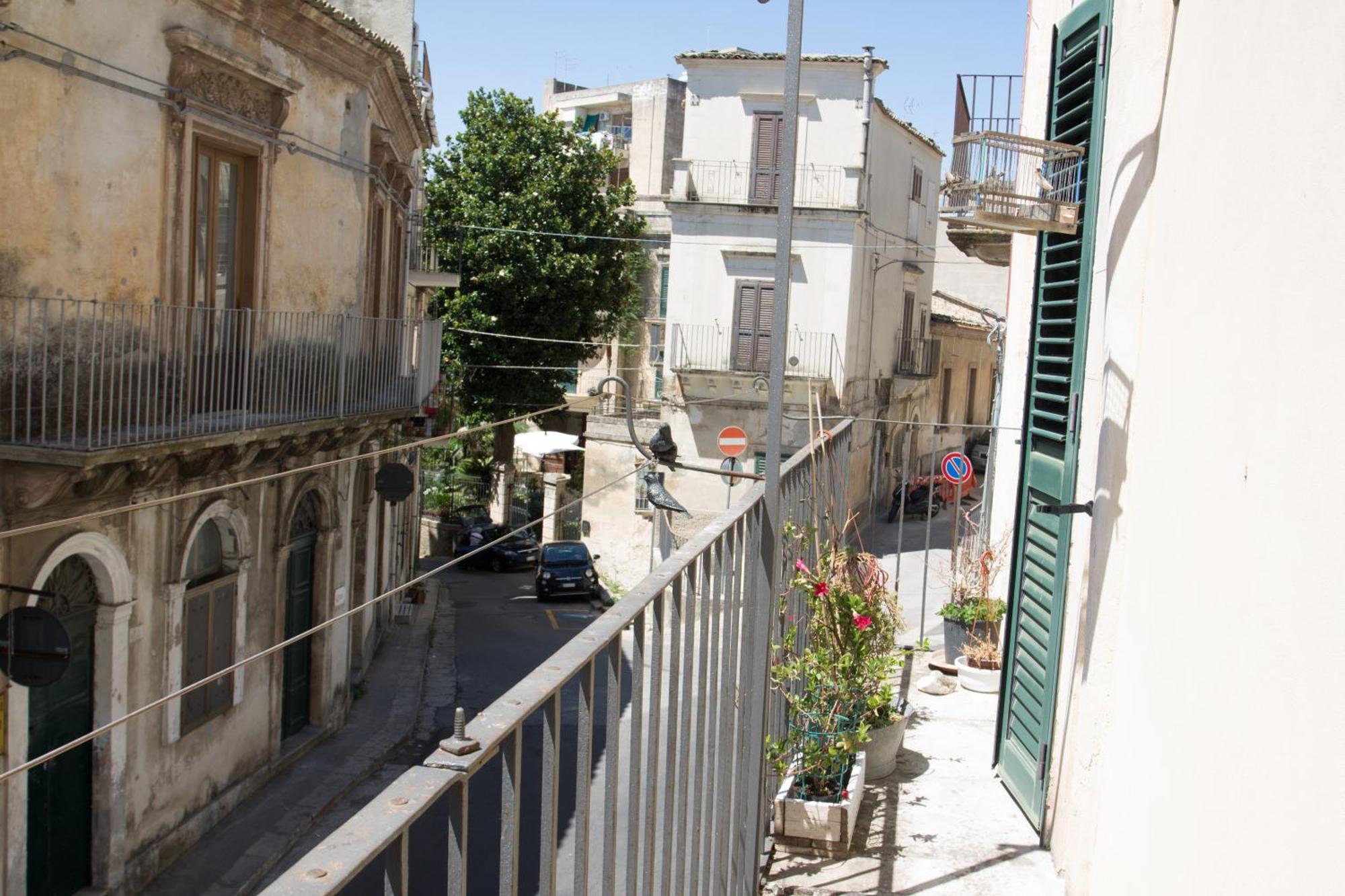 Casa Verde Dafni Ragusa Esterno foto
